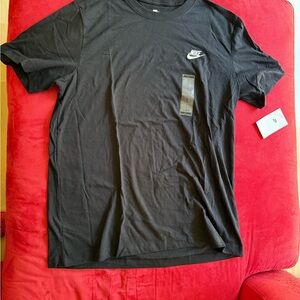 Nike Men's Classic Black Tee